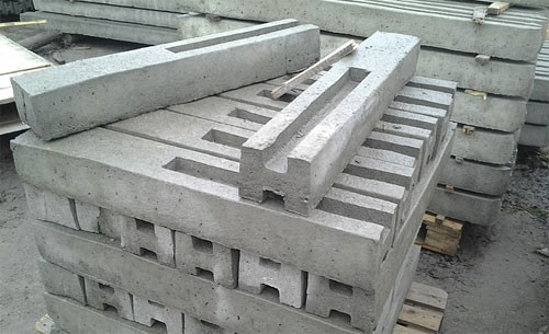 Стовп на 1 плиту